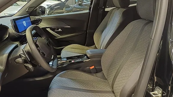 Peugeot 2008 2025 photo 5
