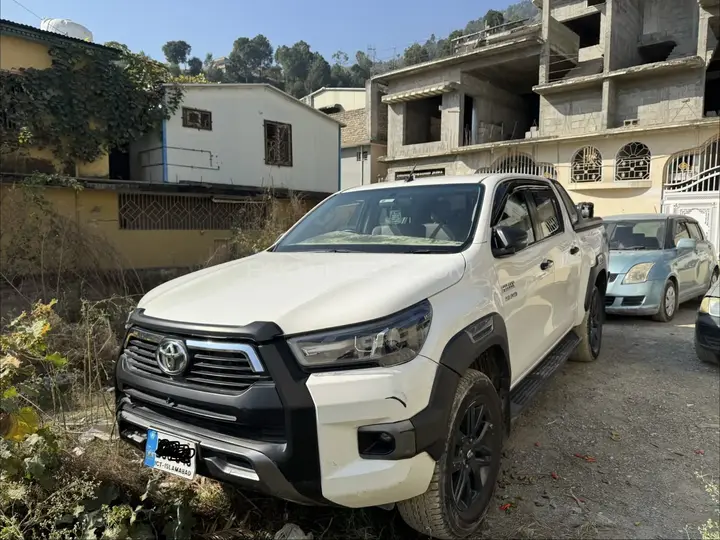 Toyota Hilux