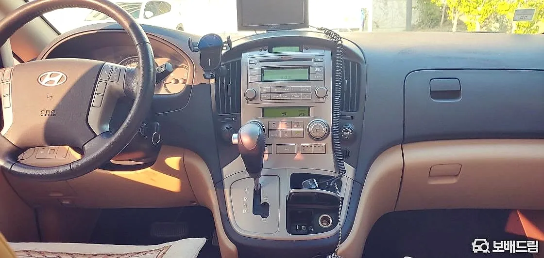 Hyundai Grand Starex 2009 photo 4