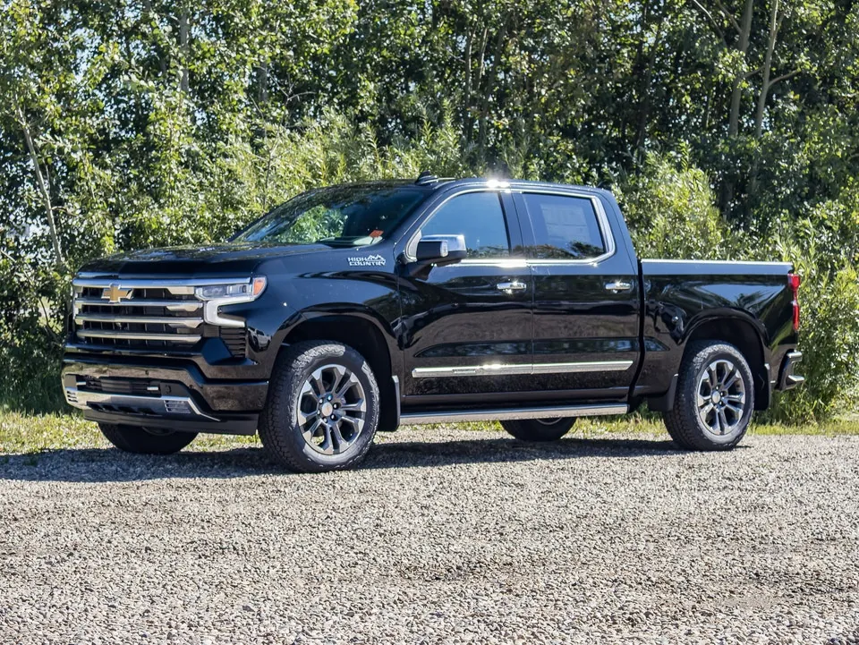 Chevrolet Silverado 2026 photo 3