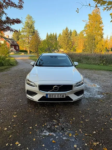 Volvo V60 2019 photo 5