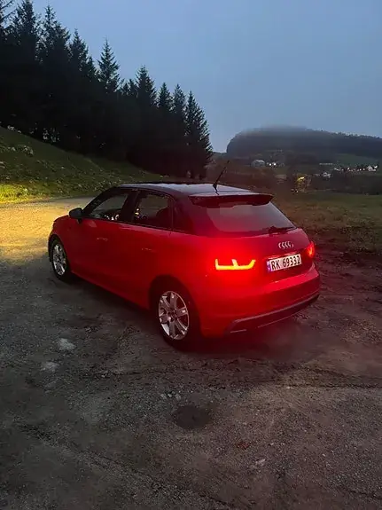 Audi A1 2012 photo 2