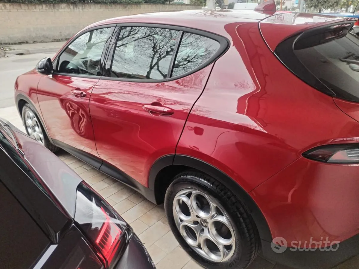 Alfa Romeo Tonale 2023 photo 3