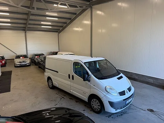 Renault Trafic 2014 photo 4