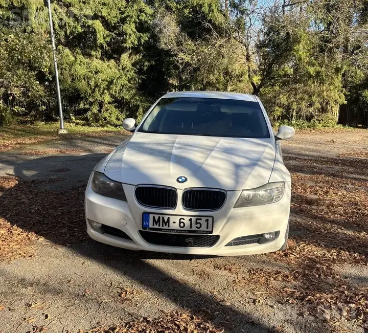 BMW 320 2008 photo 3