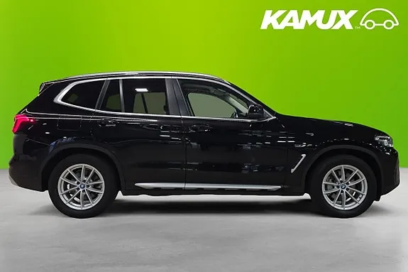 BMW X3 2022 photo 2