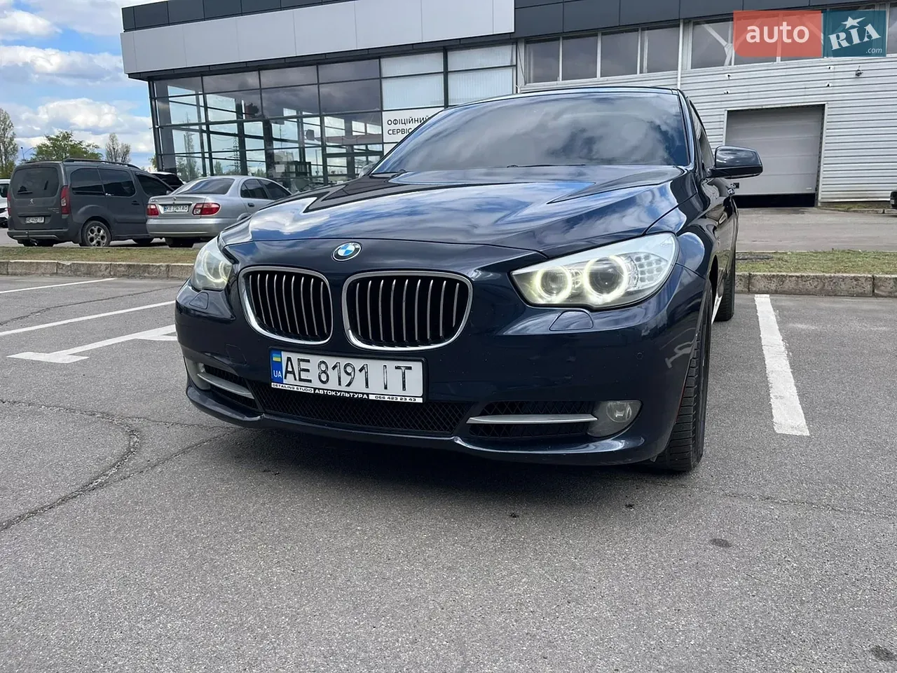 BMW 5 Series Gt 2011 photo 2