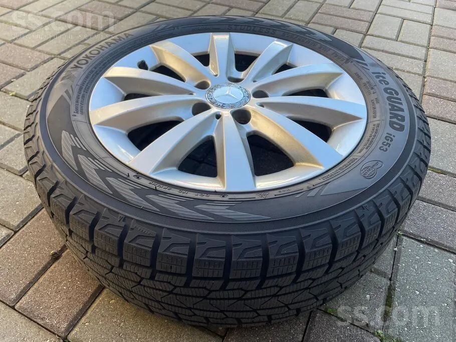 Mercedes-Benz B180 2014 photo 3