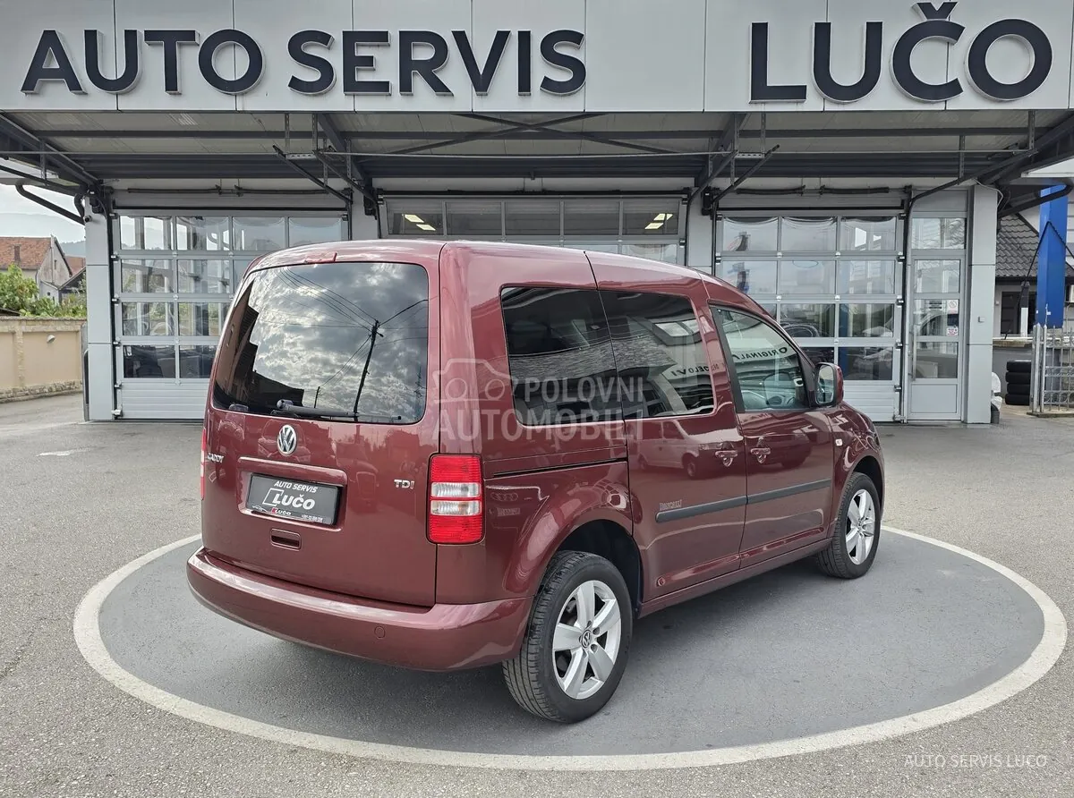 Volkswagen Caddy 2011 photo 5