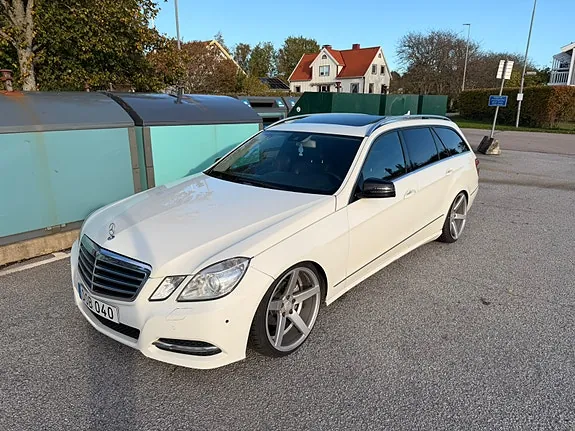 Mercedes-Benz E220 2012 photo 3