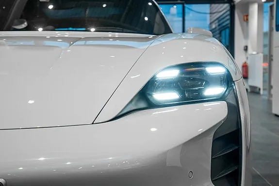Porsche Taycan 2022 photo 3