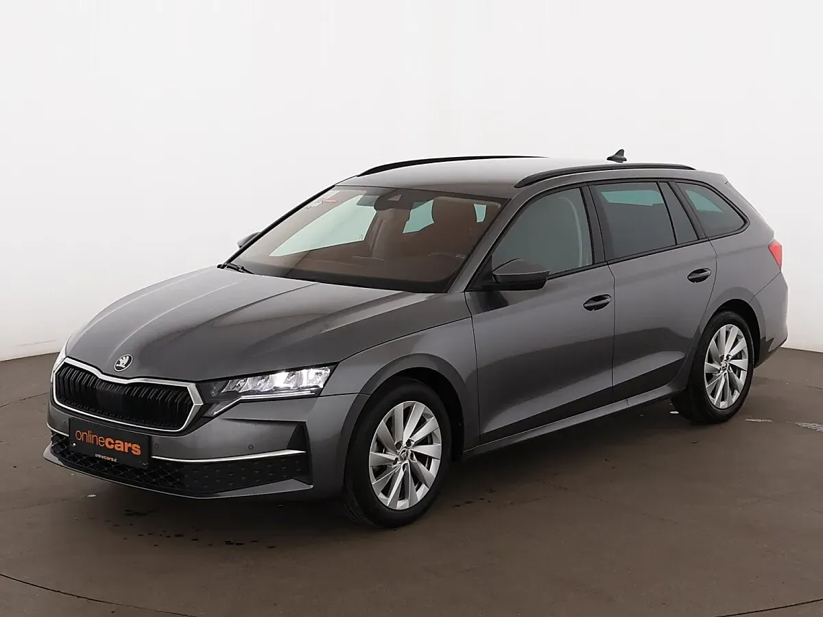 Skoda Octavia 2024 photo 2