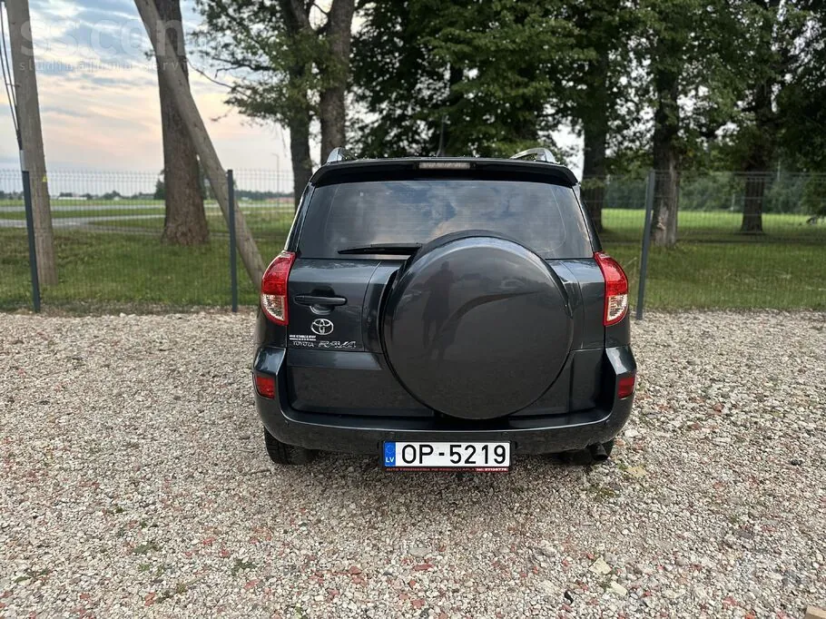Toyota Rav4 2006 photo 4