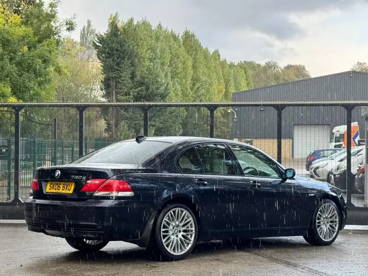 BMW 7 Series 2006 photo 4