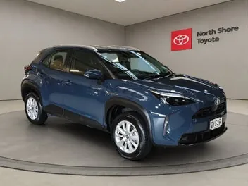 Toyota Yaris Cross 2024 photo 2