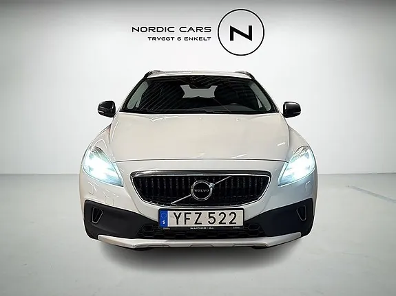 Volvo V40 Cross Country 2017 photo 4