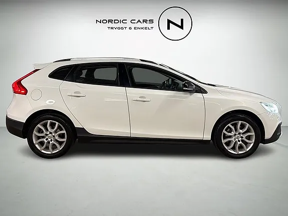 Volvo V40 Cross Country 2017 photo 5