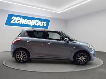 Suzuki Swift 2015 photo 5