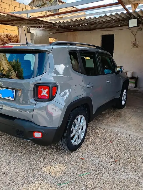 Jeep Renegade 2018 photo 3