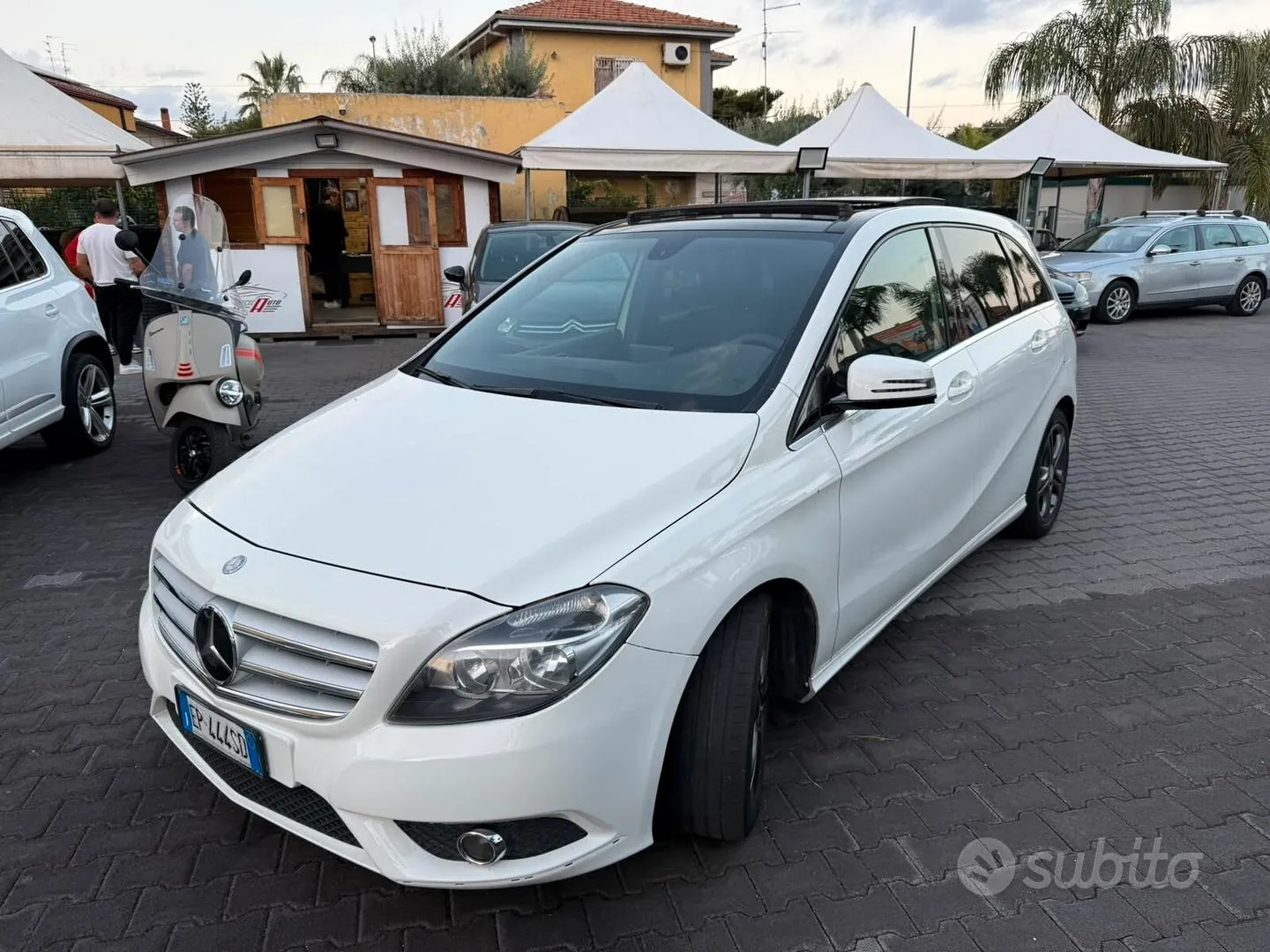 Mercedes-Benz B-Class 2013 photo 3