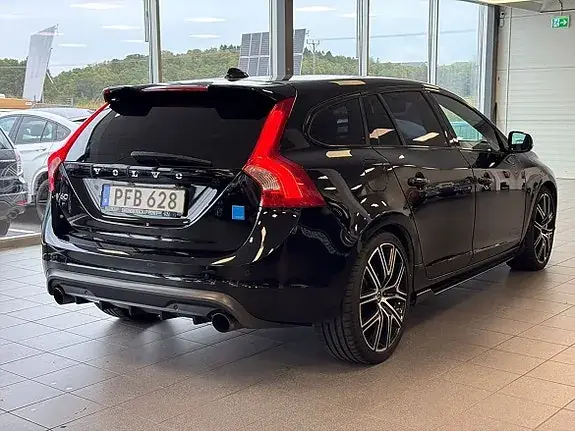Volvo V60 2018 photo 3