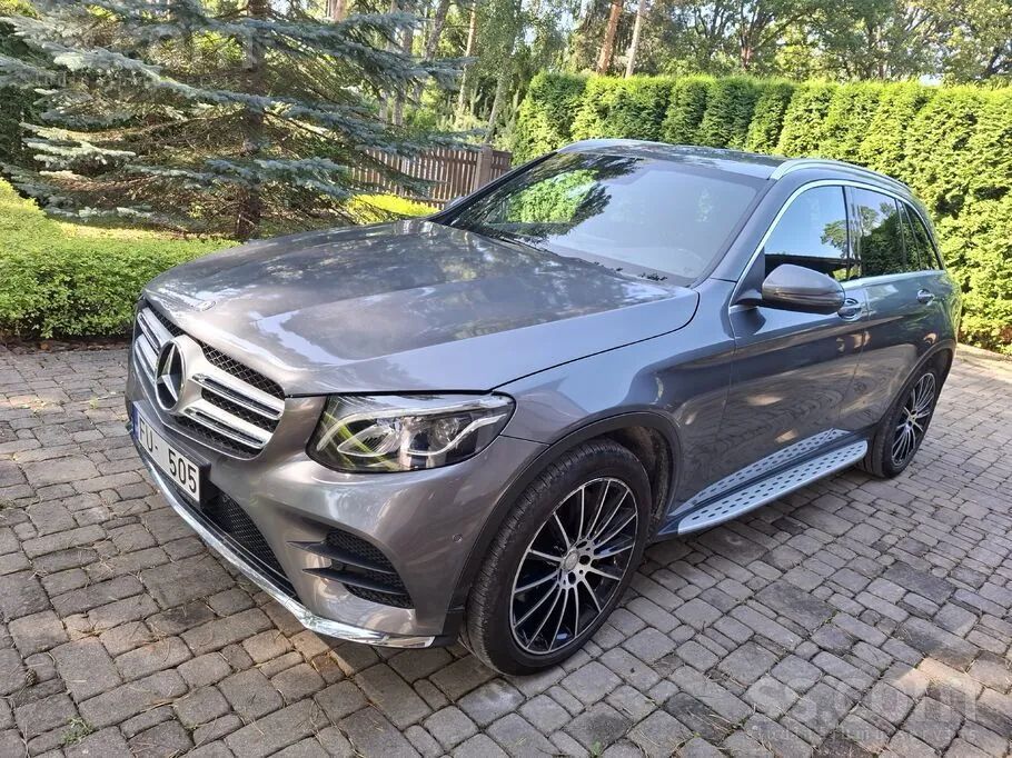 Mercedes-Benz Glc 250 2016 photo 2