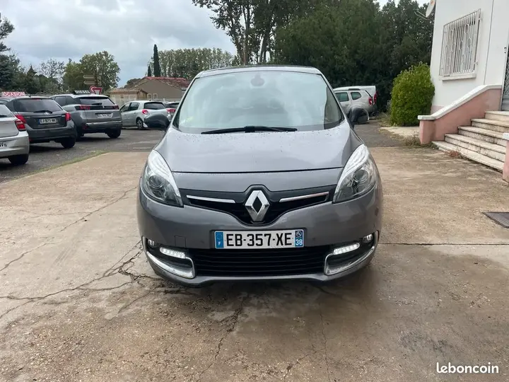 Renault Scenic 2016 photo 5