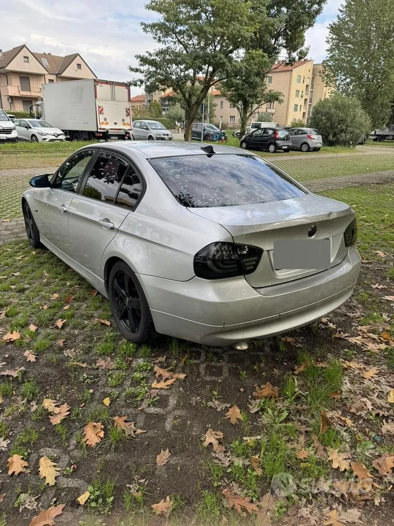 BMW 320D 2005 photo 4