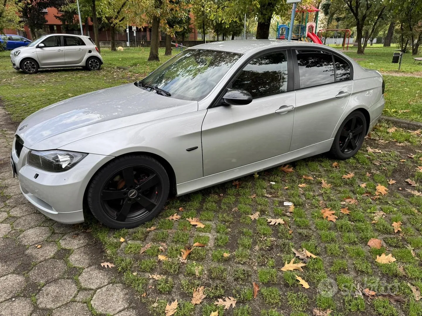 BMW 320D 2005 photo 2