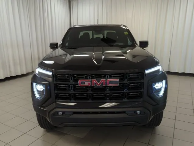 GMC Canyon 2026 photo 3