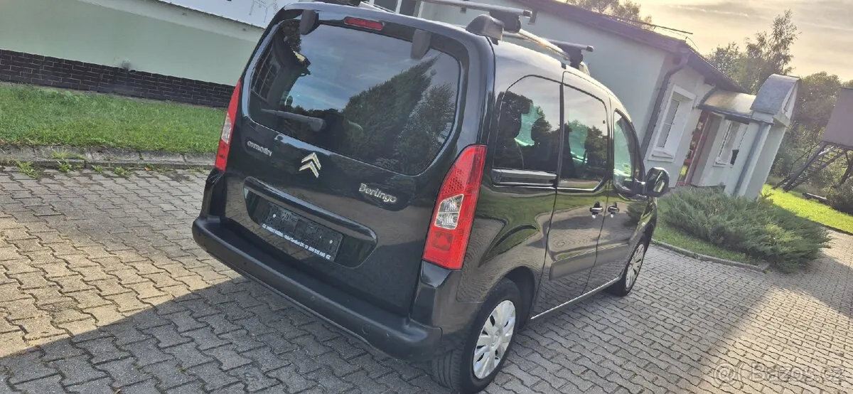 Citroen Berlingo 2011 photo 2