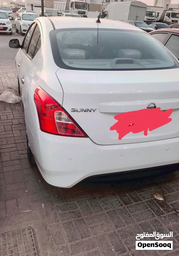 Nissan Sunny 2022 photo 2