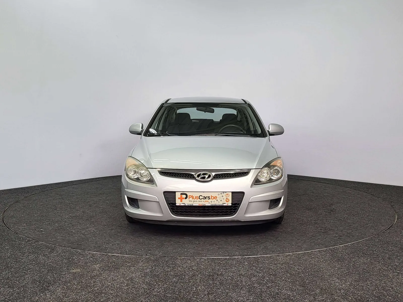 Hyundai I30 2010 photo 2