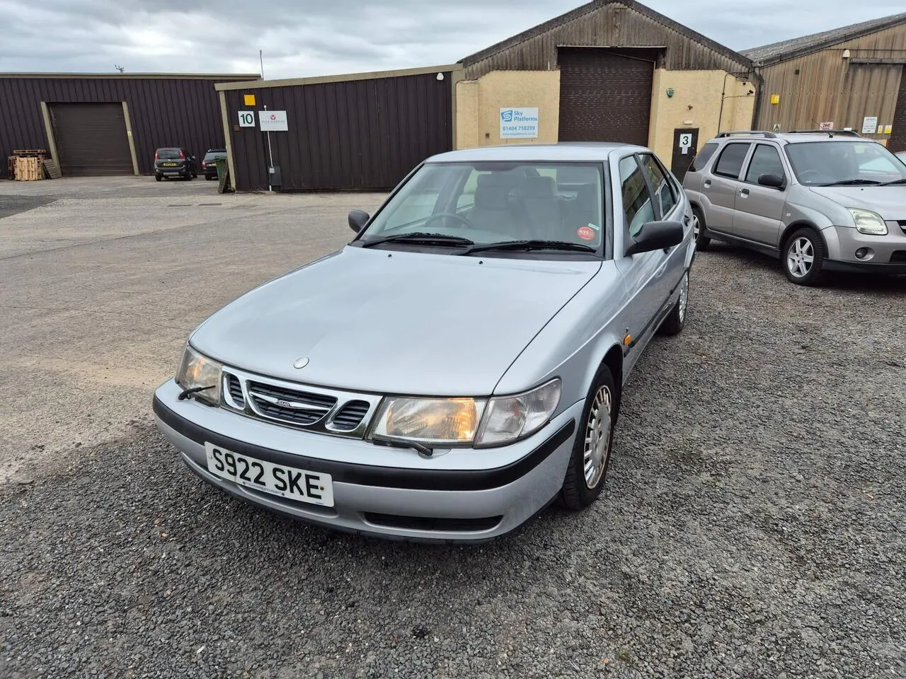 Saab 9-3 1998 photo 2