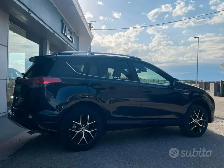 Toyota Rav4 2016 photo 4