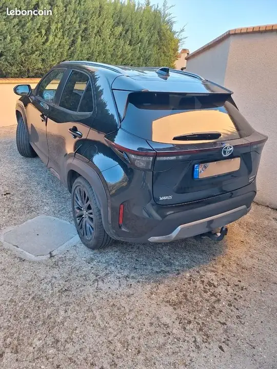 Toyota Yaris Cross 2022 photo 2