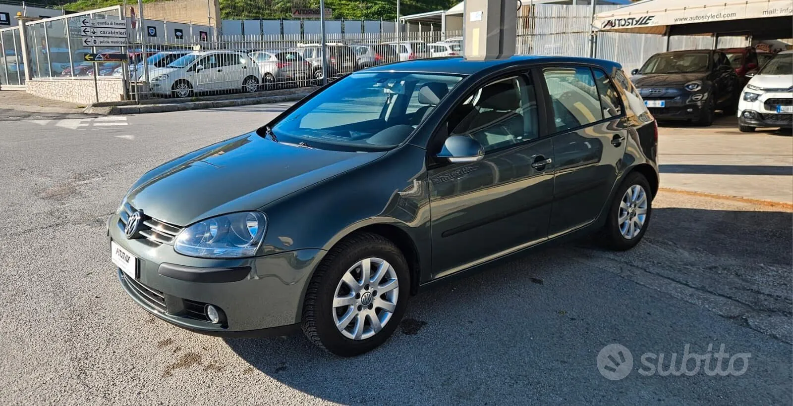 Volkswagen Golf 2004 photo 3