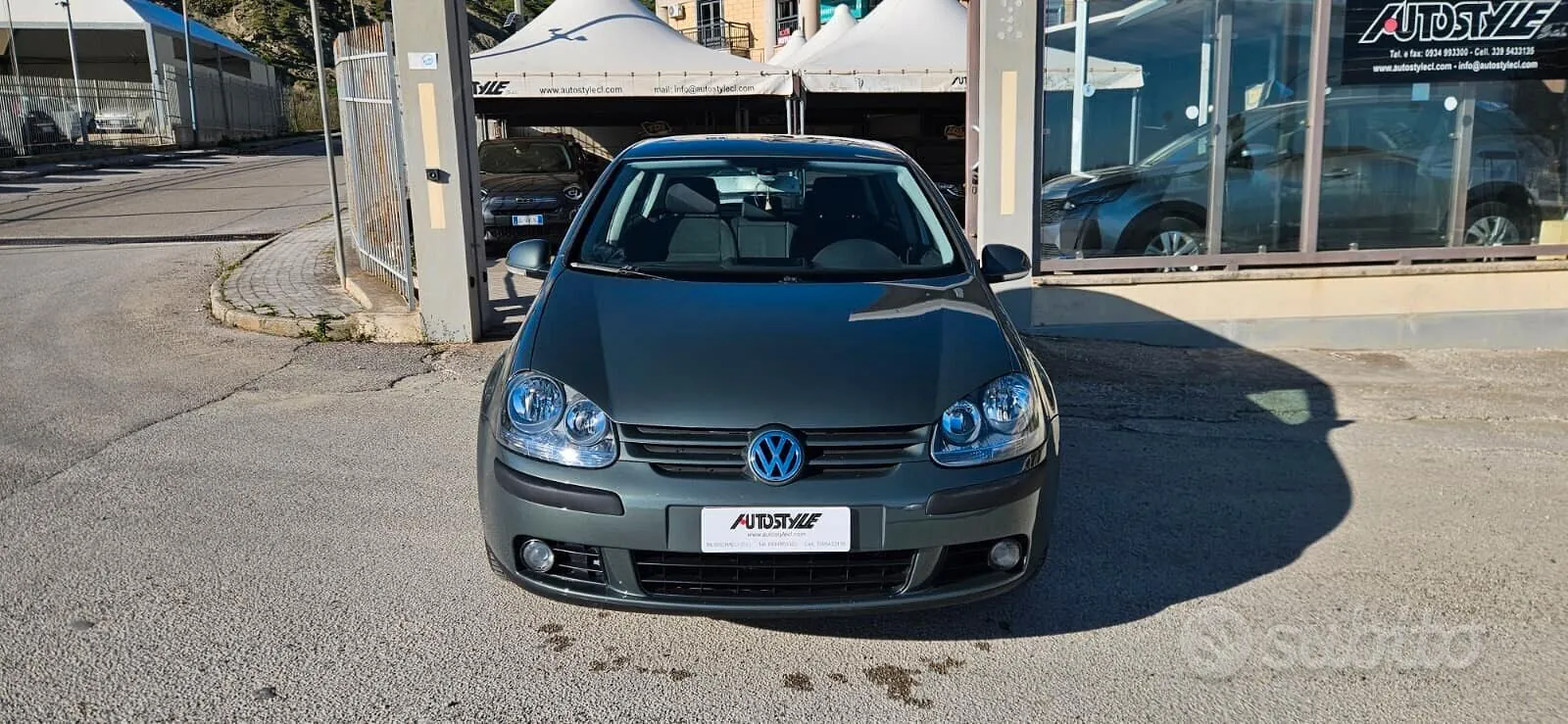 Volkswagen Golf 2004 photo 2