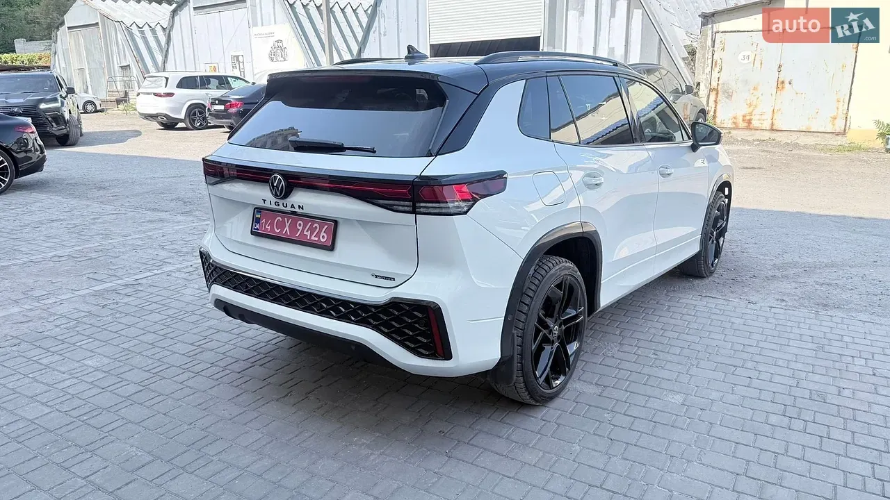 Volkswagen Tiguan 2025 photo 4