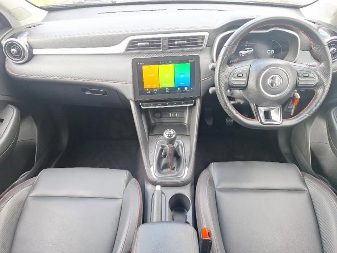 MG Mg Zs 2023 photo 3