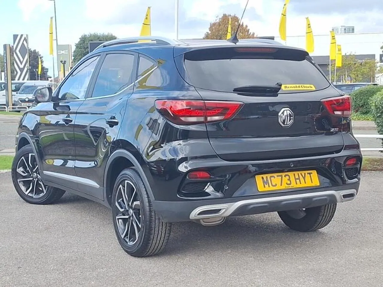 MG Mg Zs 2023 photo 2