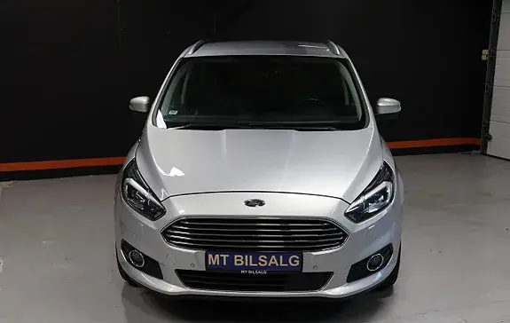 Ford S-Max 2018 photo 2