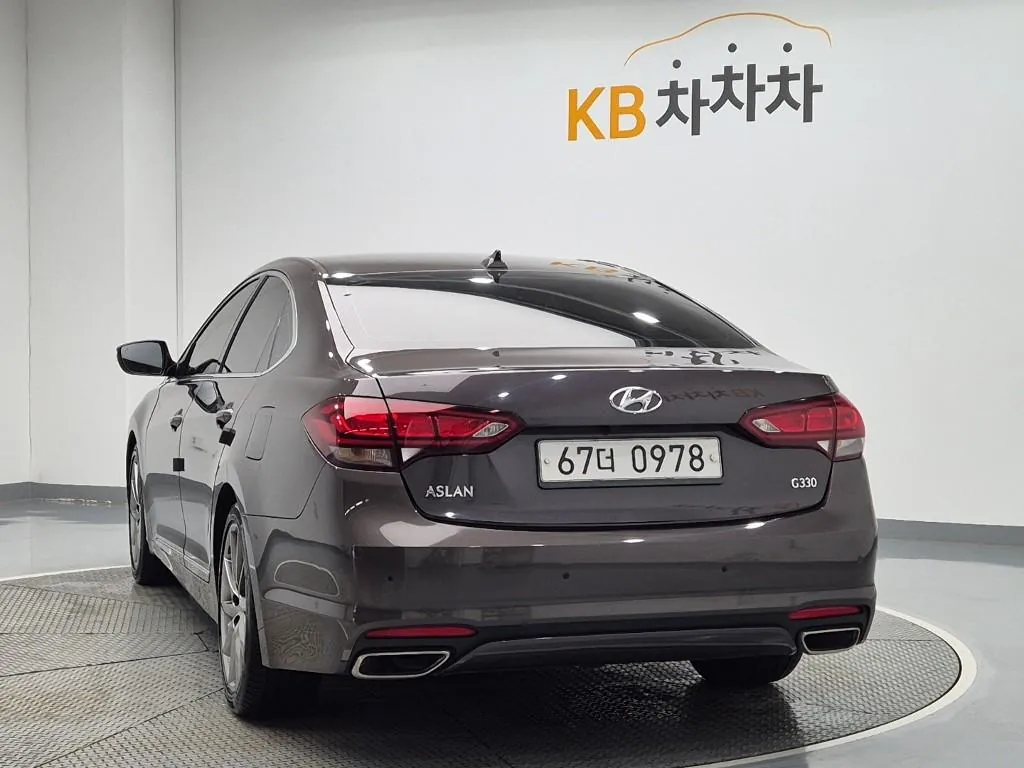 Hyundai Azera 2016 photo 2