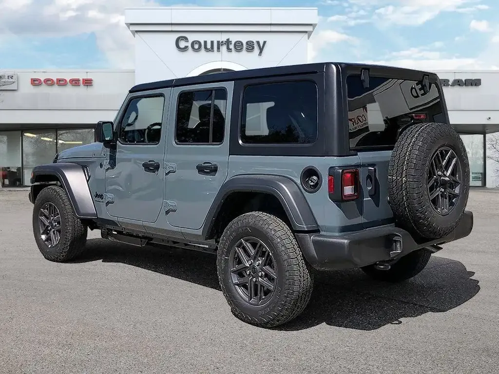 Jeep Wrangler 2026 photo 4