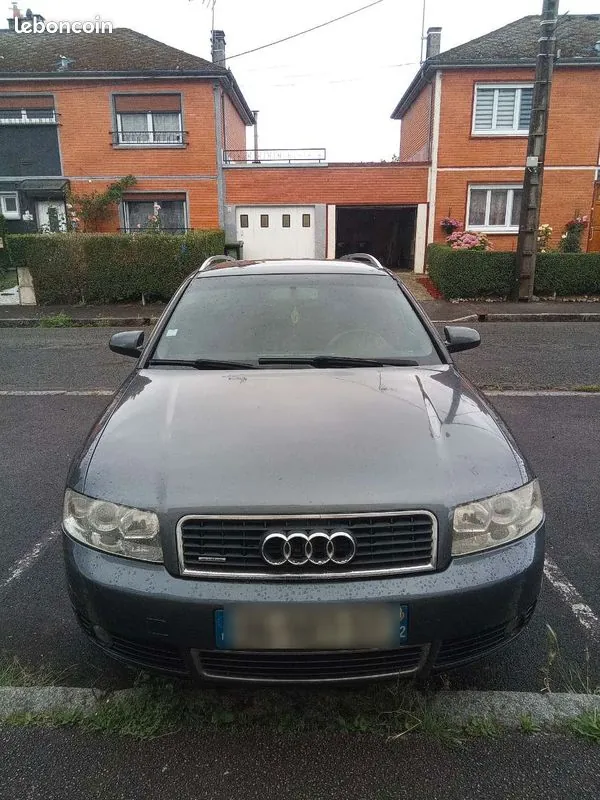 Audi A4 2004 photo 3