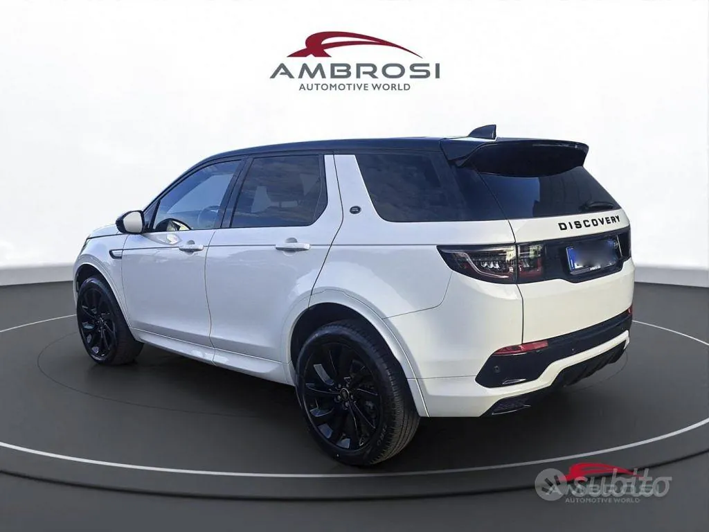 Land Rover Discovery Sport 2022 photo 4