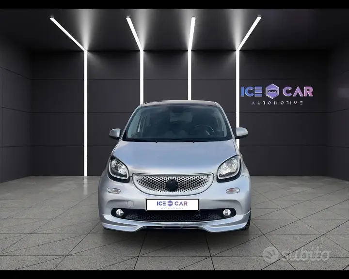 Smart Forfour 2018 photo 2