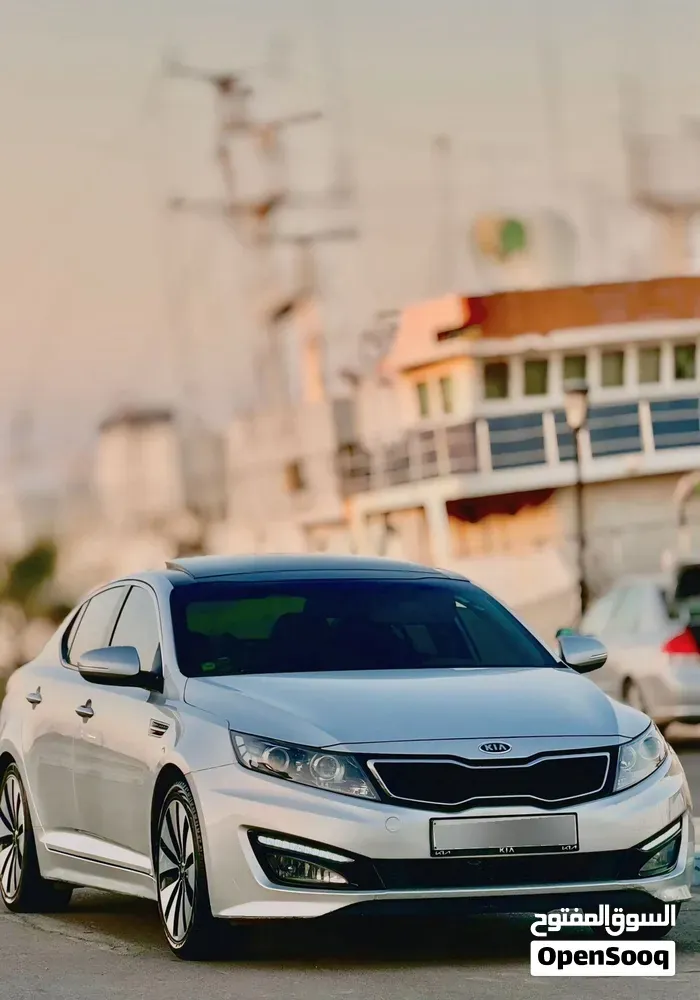 Kia K5 2012 photo 2