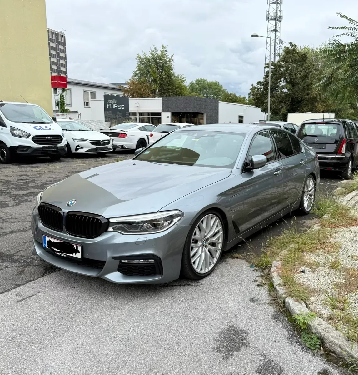 BMW 5 Series 2017 photo 3