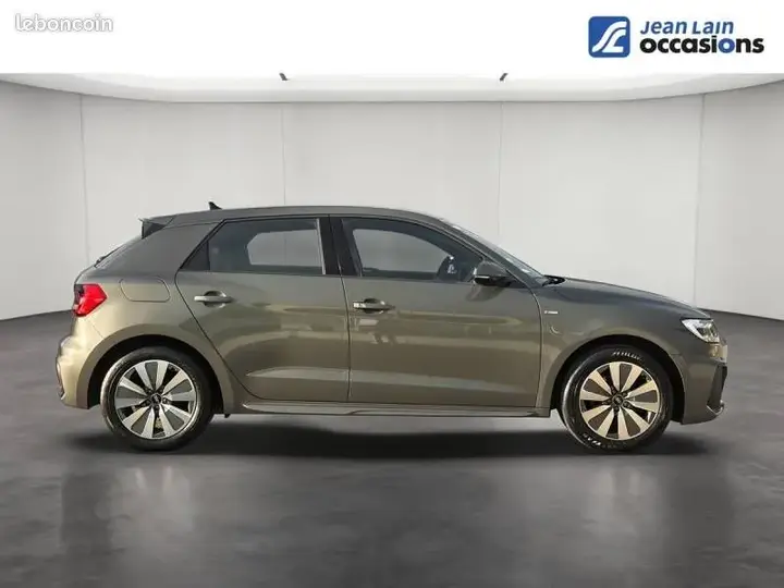 Audi A1 2023 photo 4